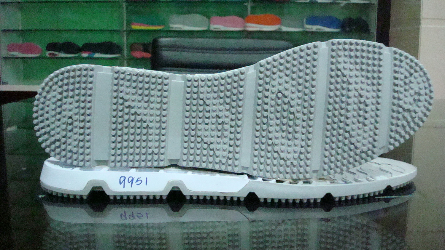 Model 9951