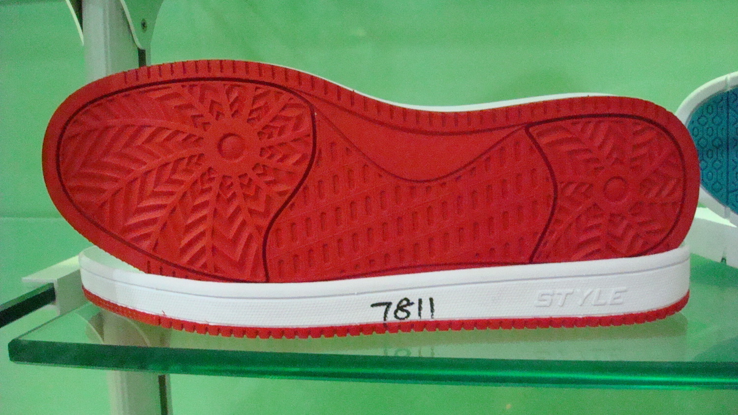 Model 7811